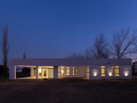 Casa 2 Dormitorios Pinares del Sur