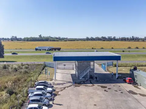 Galpon en Venta 90  mts Fondo