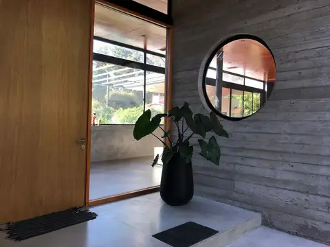 Casa - Barrio Parque Leloir