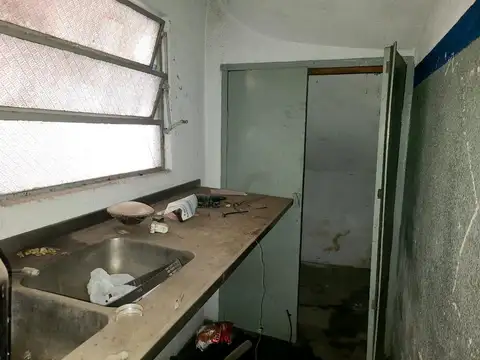 Galpón en venta, 163 m² cubiertos, Campana Centro