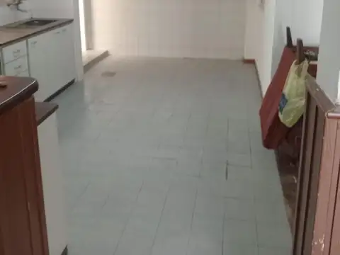 Depto Tipo Casa 4 ambientes con 1 baño