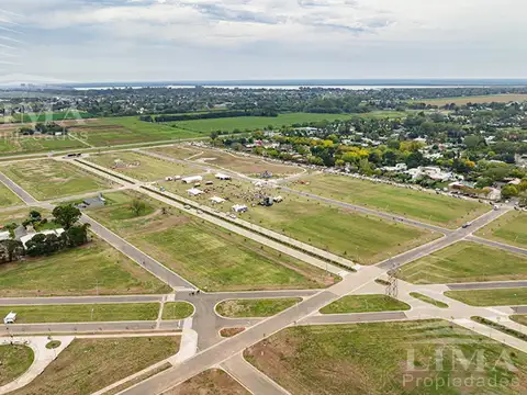 Lote 300 m2 en Eco Tierra. Pueblo Esther
