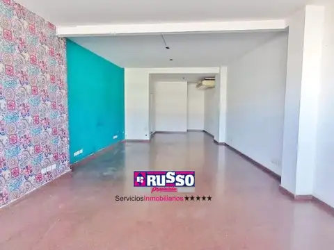 Local en Alquiler en San Justo, $ 1.800.000