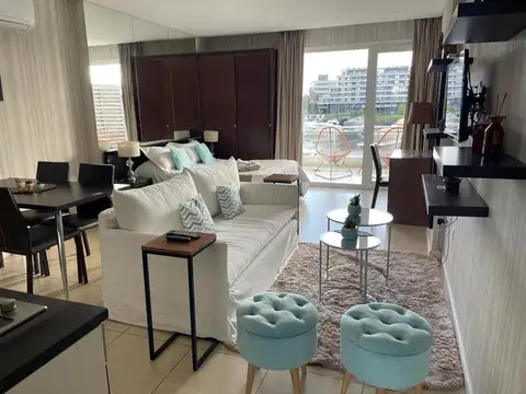 Monoambiente en  Condominios Wyndham escriturado