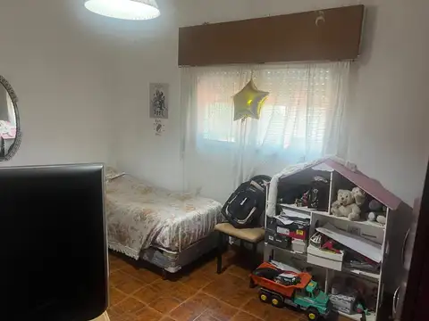 CASA EN VENTA 3 AMBIENTES
