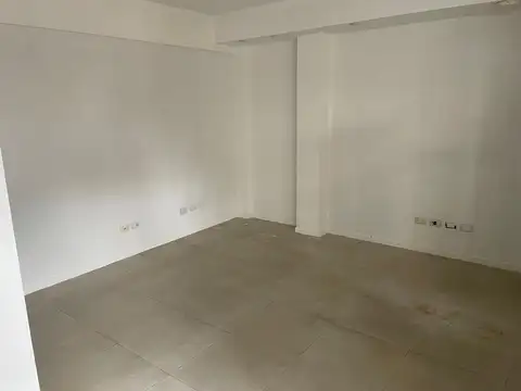 Hipolito Yrigoyen 100