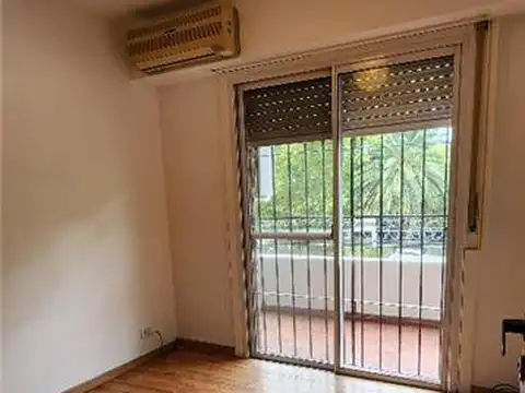 Departamento en Alquiler en Vicente Lopez Vias / Rio, $ 650.000