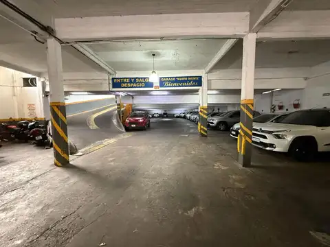 Galpón en Venta en Parque Chacabuco, CABA