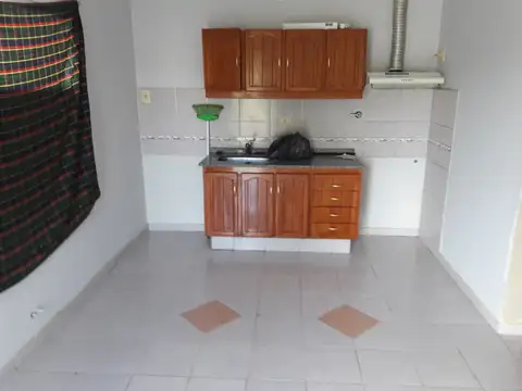 Casa en Venta en Capitán Bermudez, USD 32.000