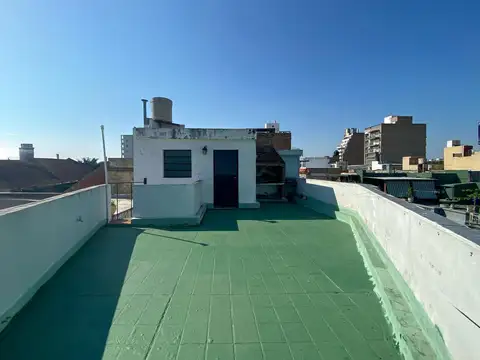 Depto Tipo Casa en Venta en Lisandro De La Torre, USD 160.000