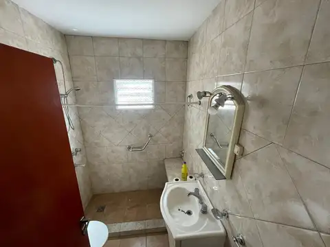 VENDO CASA 4AMB ADROGUE