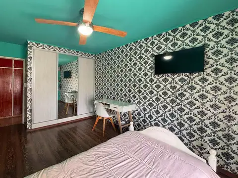 Departamento 6 ambientes con 2 baños