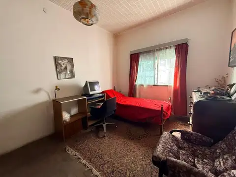 Casa 5 ambientes con 1 baño