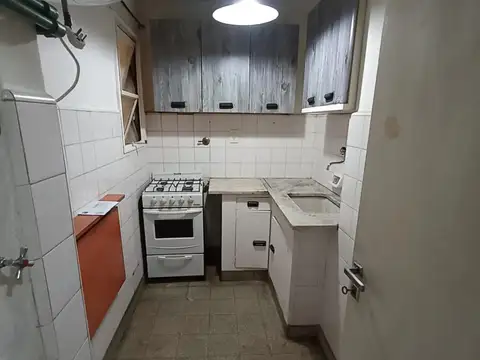 Galicia 900, Piso 1