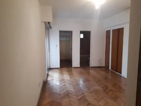 Nazarre 3300, Piso 1°