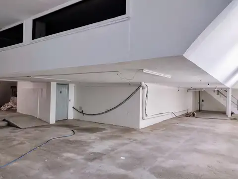 Oficina Monoambiente con 4 baños