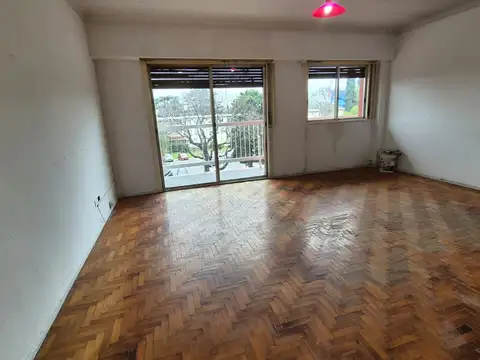 Departamento en Venta en Versalles, USD 78.000