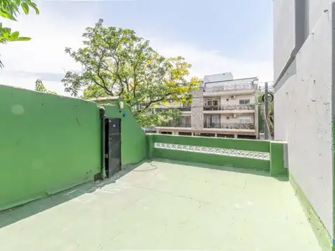 Depto Tipo Casa en Alquiler de 4 ambientes