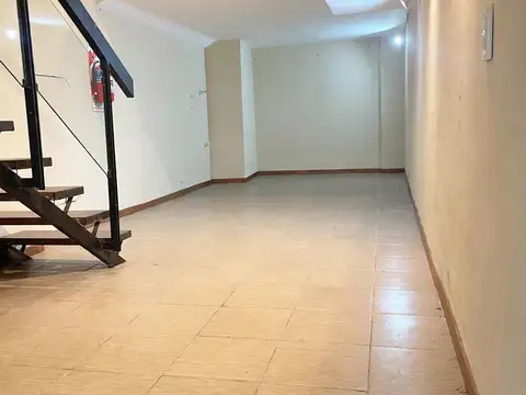 Local en Venta 35 años