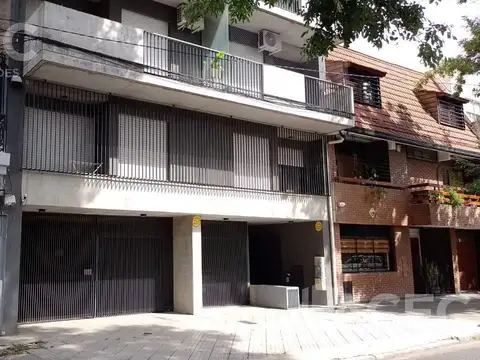 Venta- Cochera - República de la Sexta
