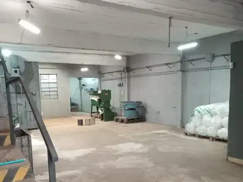 Galpon en Venta en Caseros, USD 130.000