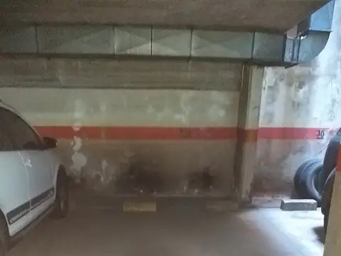 Cochera en Venta Cubierta