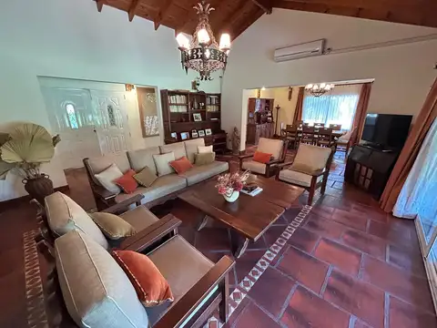 Casa en Venta en El Solar De La Capilla, USD 270.000