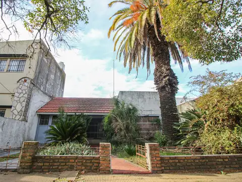 Terreno en Venta en Adrogue, USD 120.000