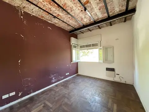 Depto Tipo Casa en Venta 87 años