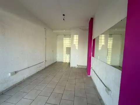 Local en Alquiler en Muñiz, $ 700.000
