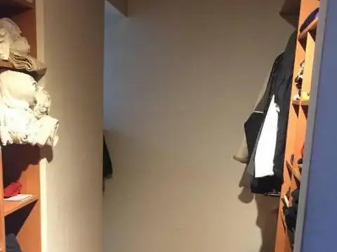 Depto Tipo Casa en Venta 50 años