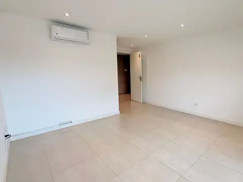 Oficina en Alquiler en San Jose, $ 580.000