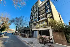 1 y 2 AMBIENTES. COCHERAS de 1 Dormitorios