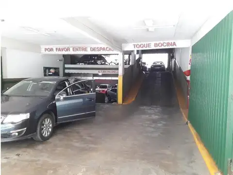 Echeverria 2600, Piso ech