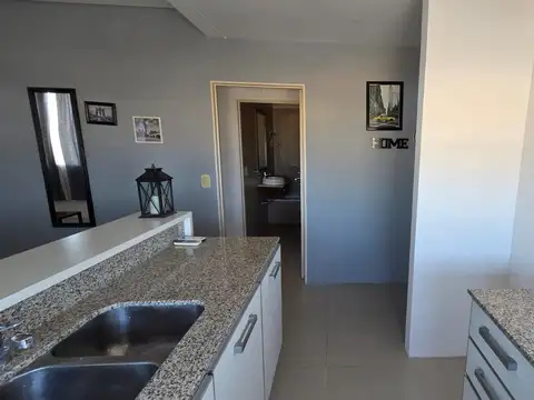 Departamento en Alquiler en Abasto, $ 900.000