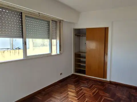 Departamento en Alquiler en Santos Lugares, $ 600.000