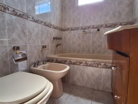 ALQUILER departamento 2 ambientes - Santos Lugares