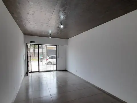 Local en Venta Via Pública