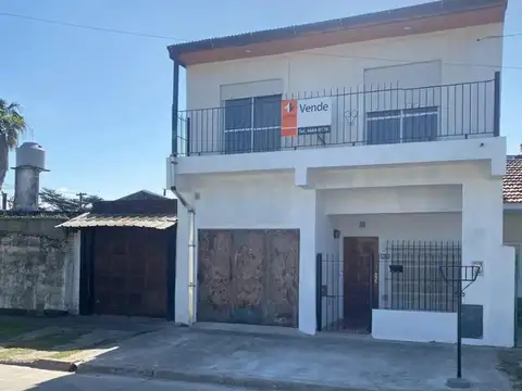 Casa en venta, José C. Paz - Apta crédito