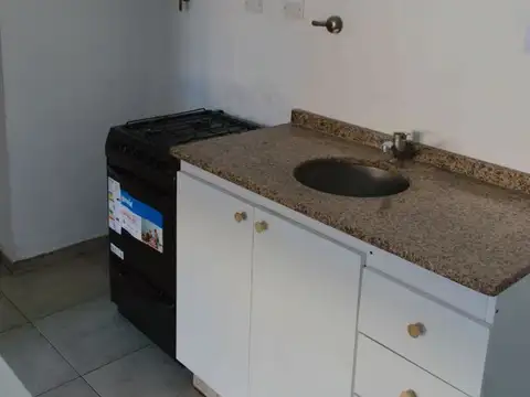 Departamento en Alquiler en Parque Avellaneda, $ 500.000