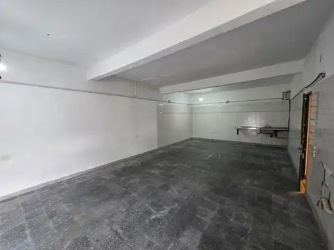Alquiler Local Comercial - General Pacheco