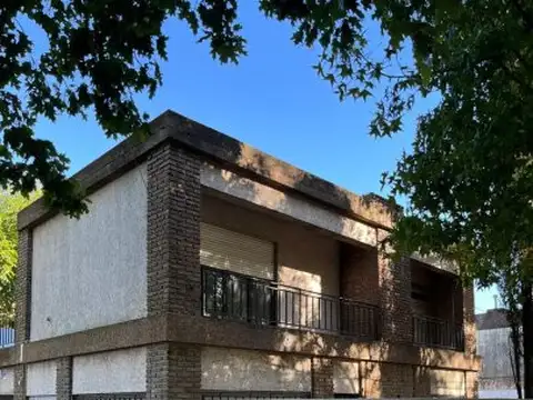 Brassey 7658 , Piso 0