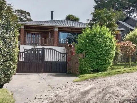 Venta casa c/ pileta Sierra de los Padres