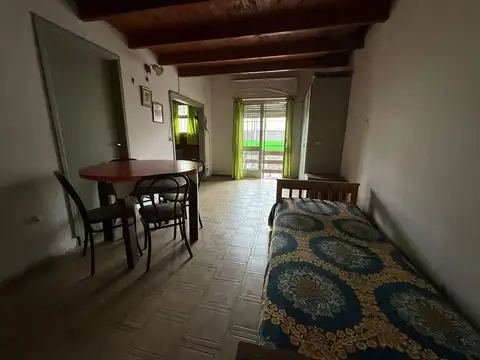 Depto Tipo Casa en Venta de Monoambiente