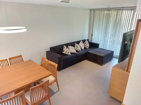 Departamento en Alquiler en Los Teros, $ 1.600.000