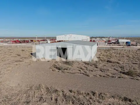 VENTA TERRENO CON GALPÓN