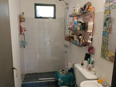 Calle Los Molinos y Dignidad , Piso 1