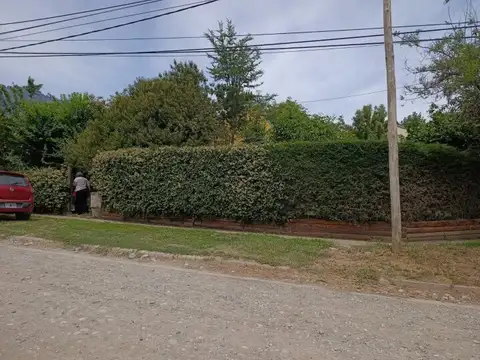 SE VENDE CASA EN EL BOLSÓN