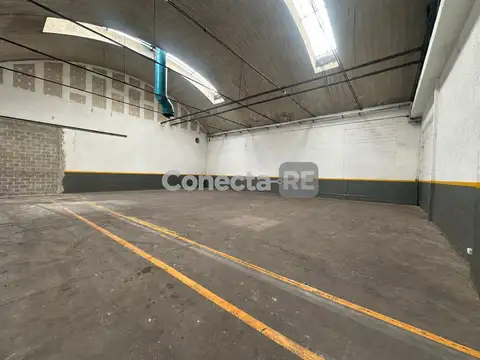 Depósito 723 m² en Alquiler sobre Panamericana
