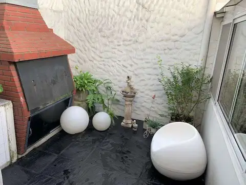 Depto Tipo Casa en Venta al Este